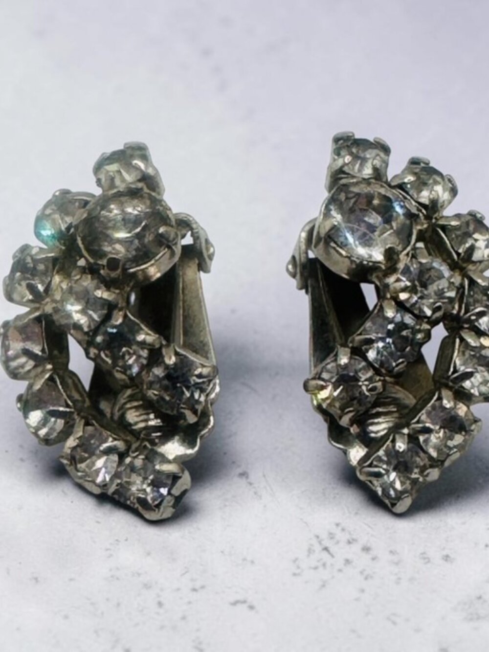 Rhinestone Clip Earrings 11 Stone Vintage
